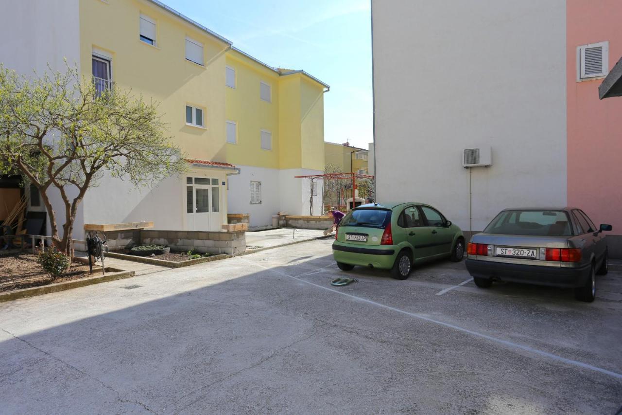 Apartments With A Parking Space Omis - 10362 Apartment *