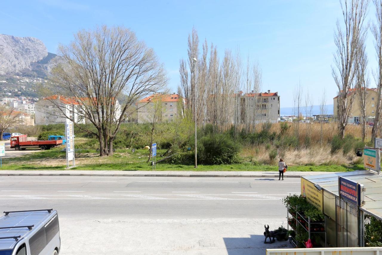 Apartments With A Parking Space Omis - 10362 Apartman *